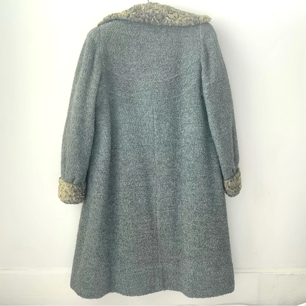 vintage 50s/60s wool boucle long winter coat with curly wool shearling trim - Picture 9 of 9